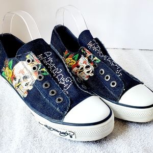 ed hardy shoes Women's US 10 Love kills slowly Rhinestones skull slip on loafer